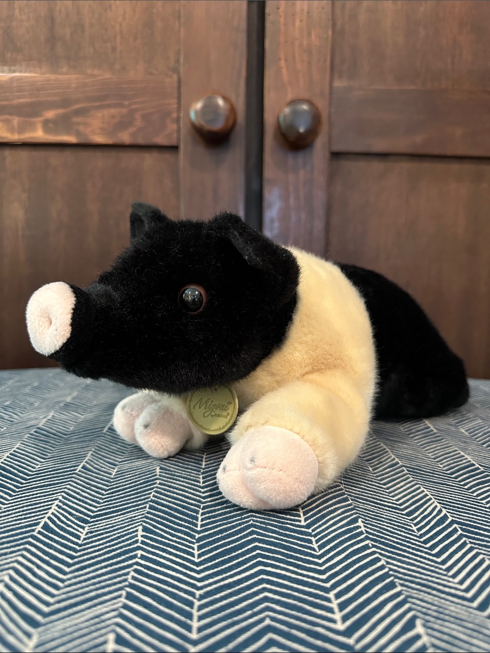 Miyoni • stuffed pig • children’s stuffed animal • kid’s toy